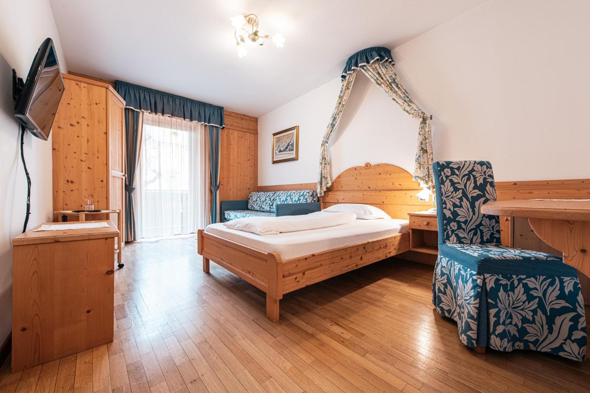 Hotel Goldene Rose Monguelfo-Tesido / Welsberg-Taisten Eksteriør bilde