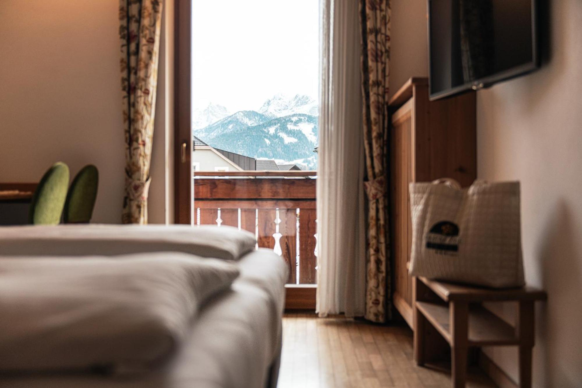Hotel Goldene Rose Monguelfo-Tesido / Welsberg-Taisten Eksteriør bilde