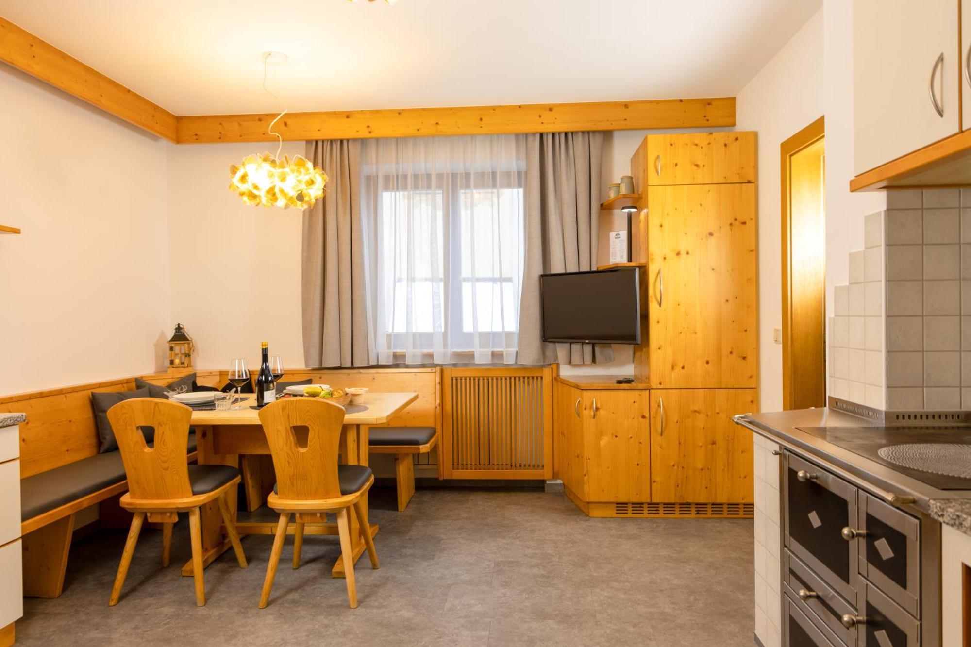 Hotel Goldene Rose Monguelfo-Tesido / Welsberg-Taisten Eksteriør bilde