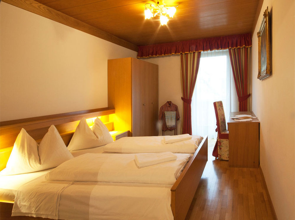 Hotel Goldene Rose Monguelfo-Tesido / Welsberg-Taisten Eksteriør bilde