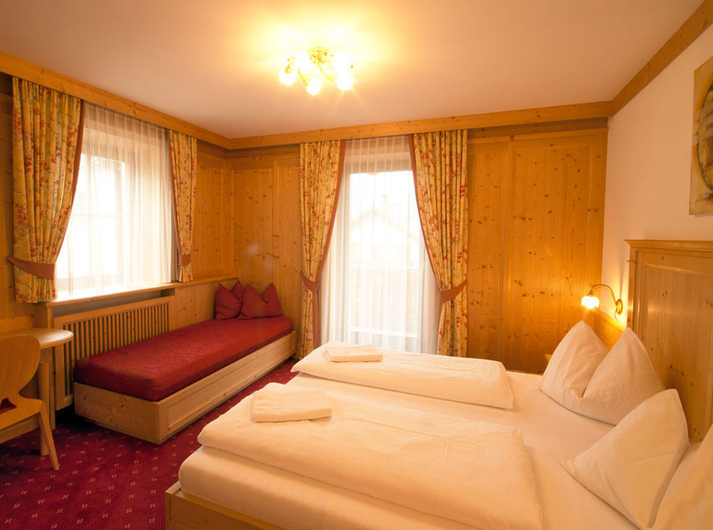 Hotel Goldene Rose Monguelfo-Tesido / Welsberg-Taisten Eksteriør bilde